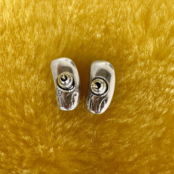MIGNON FAGET, Vintage Sterling Silver Bean Earrings - Picture 5 of 15